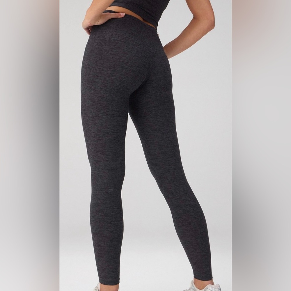 Black Gray Heather HeatherFlex Fabletics TLC Legging | XS Short | NWT | Rare